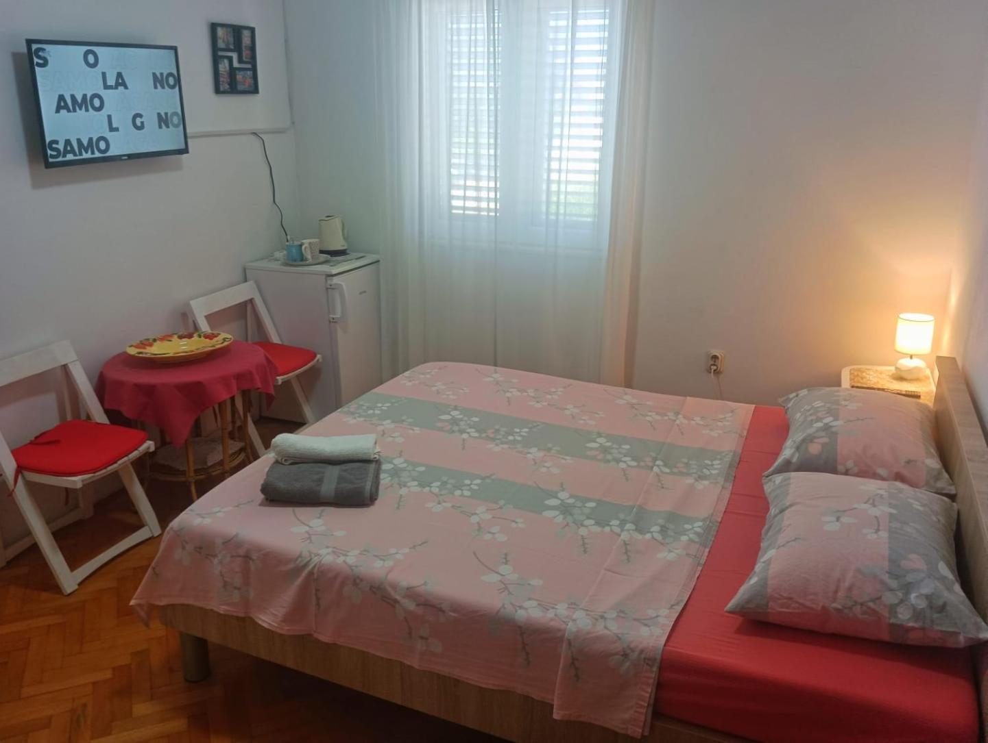 Guesthouse Eljuga Family Stari Grad  Esterno foto